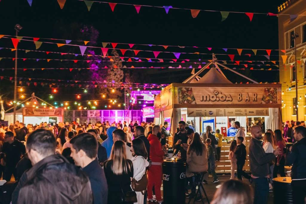 Gastro i glazbeni spektakl: Zoster otvorio Moba Street Food Festival